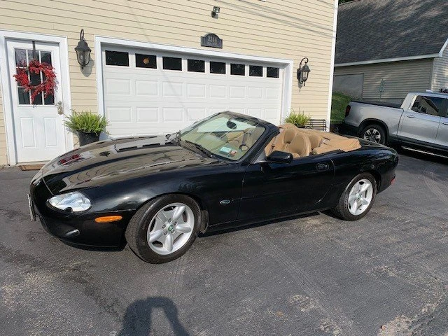 1997 Jaguar X100 XK8 - Image 3 of 6