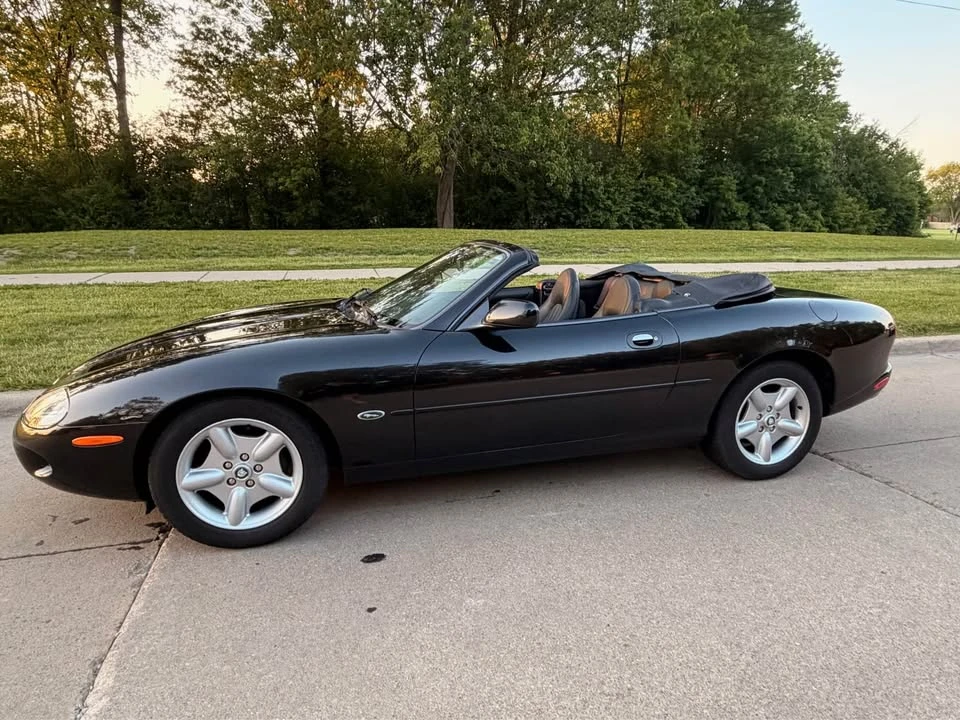 1997 Jaguar X100 XK8 - Image 2 of 6