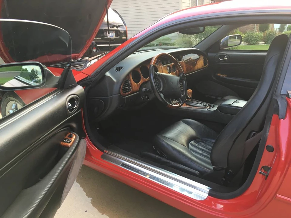 1997 Jaguar X100 XK8 - Image 10 of 11