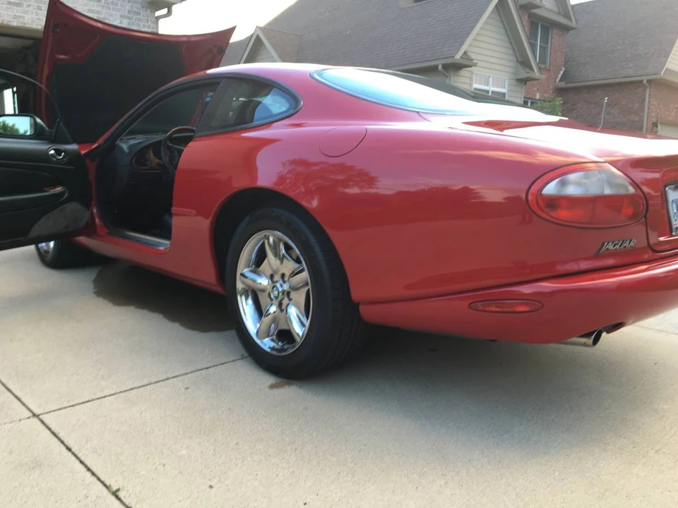 1997 Jaguar X100 XK8 - Image 9 of 11