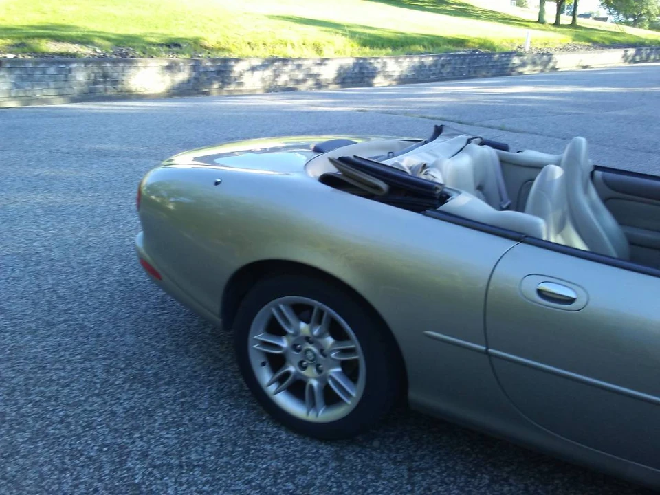 1997 Jaguar X100 XK8 - Image 3 of 6