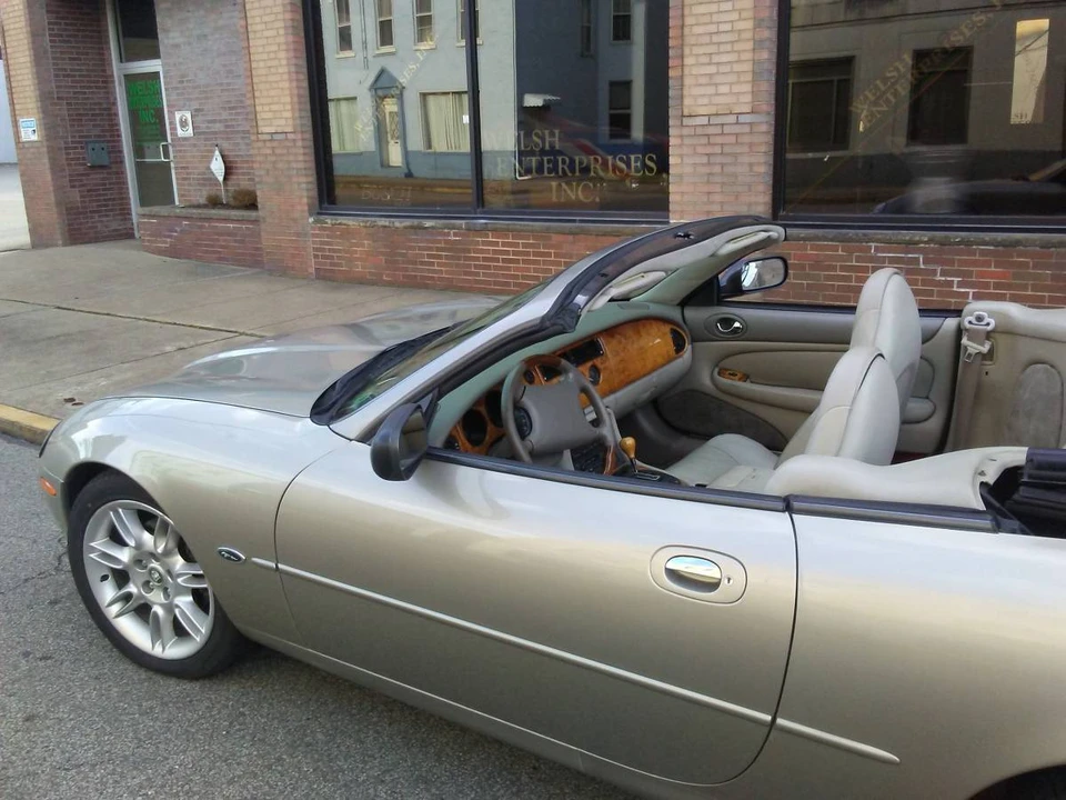 1997 Jaguar X100 XK8 - Image 6 of 6