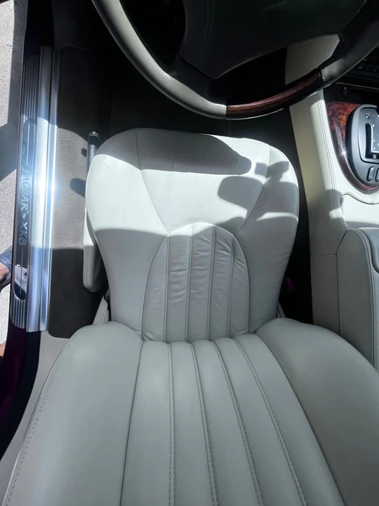 1997 Jaguar X100 XK8 - Image 16 of 18