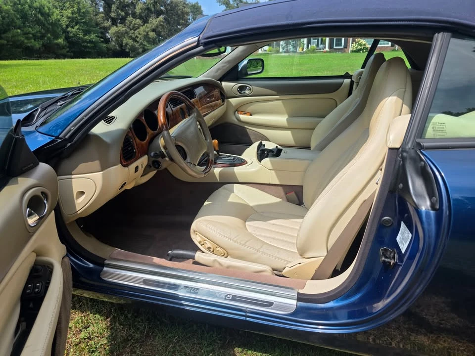 1997 Jaguar X100 XK8 - Image 4 of 10