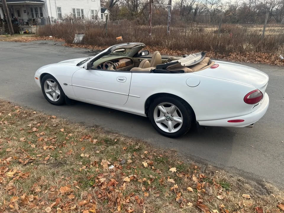 1997 Jaguar X100 XK8 - Image 2 of 18