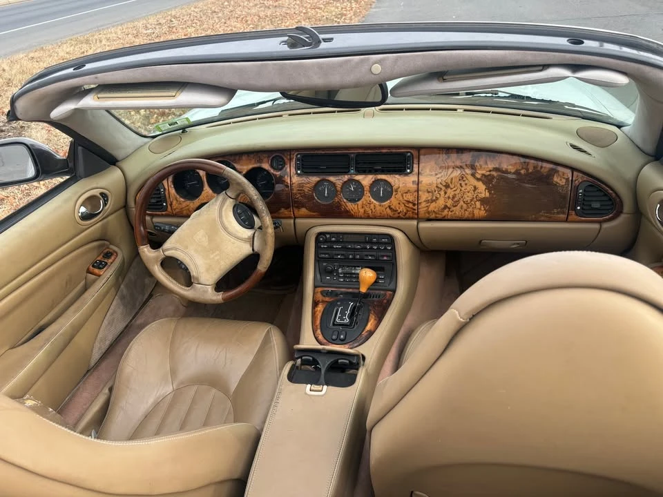 1997 Jaguar X100 XK8 - Image 9 of 18