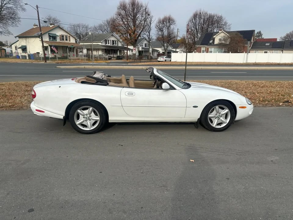 1997 Jaguar X100 XK8 - Image 5 of 18