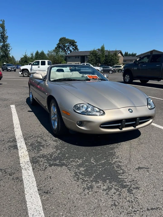 1997 Jaguar X100 XK8 - Image 2 of 6