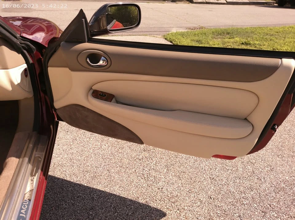 1997 Jaguar X100 XK8 - Image 14 of 19