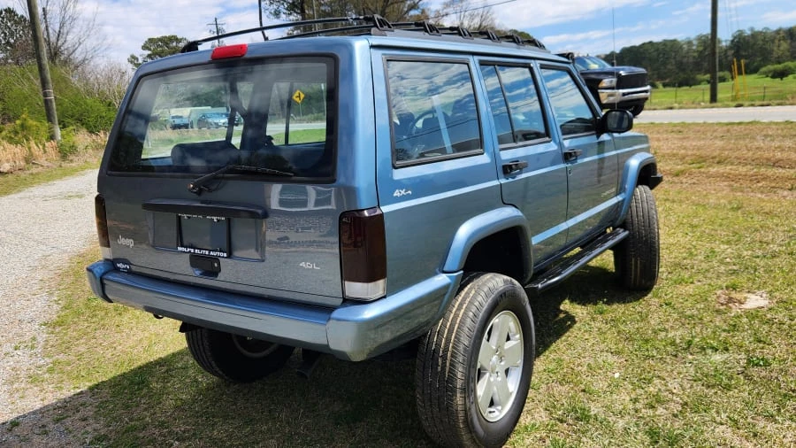 1997 Jeep XJ Cherokee - Image 8 of 18