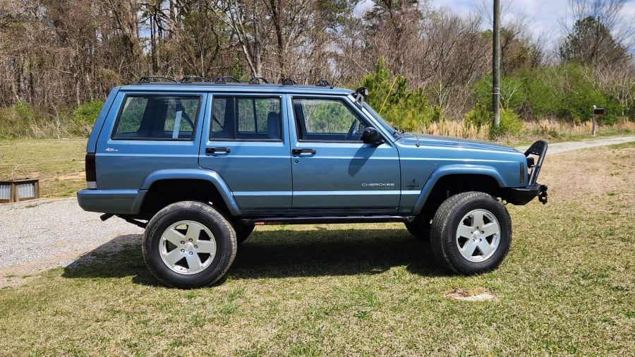 1997 Jeep XJ Cherokee - Image 2 of 18