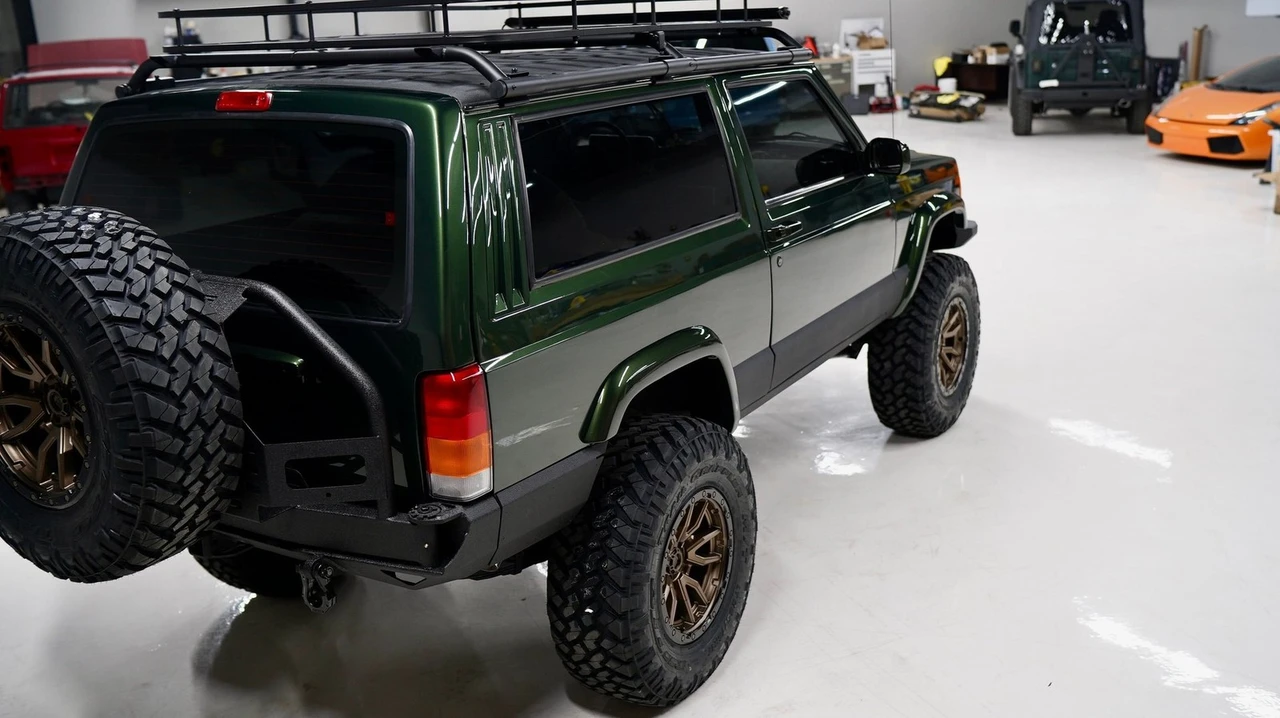 1997 Jeep XJ Cherokee - Image 10 of 24