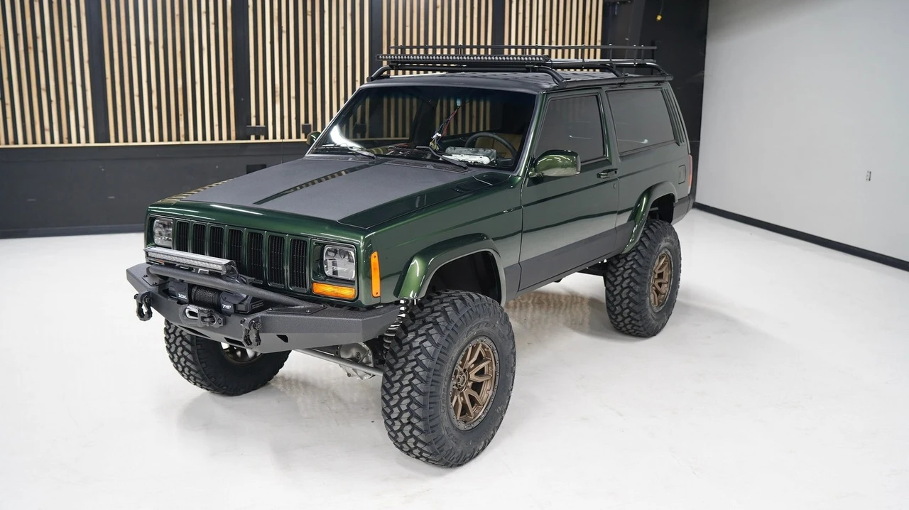 1997 Jeep XJ Cherokee - Image 5 of 24