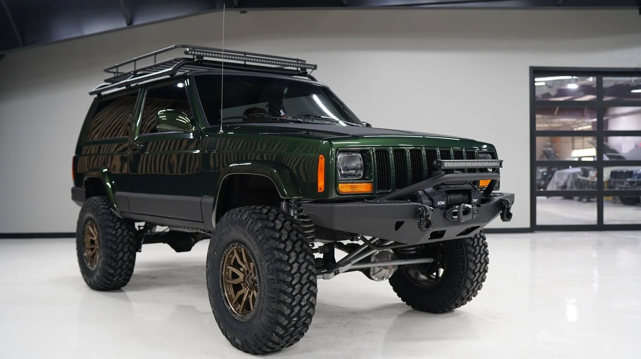 1997 Jeep XJ Cherokee - Image 13 of 24