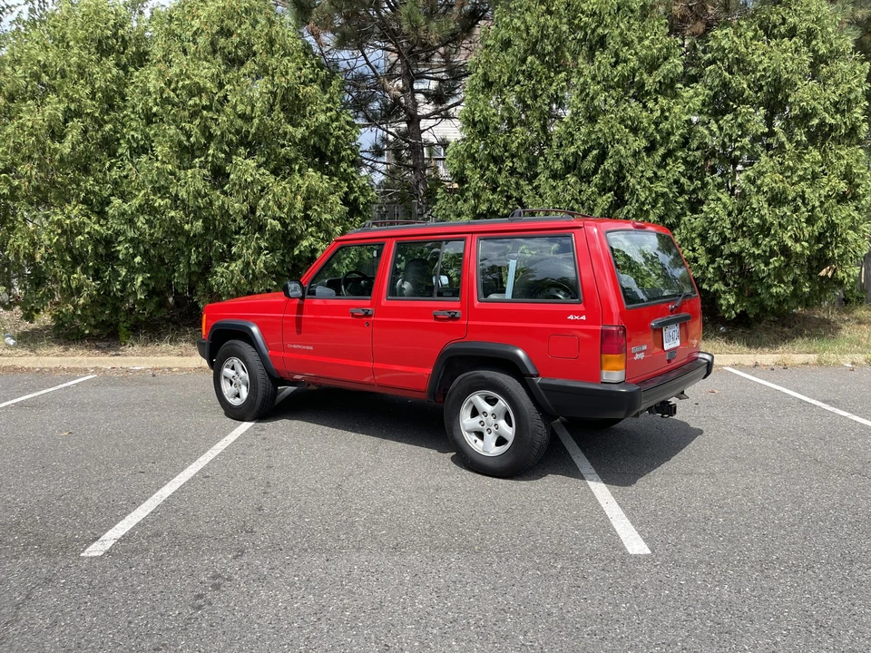 1997 Jeep XJ Cherokee - Image 10 of 31