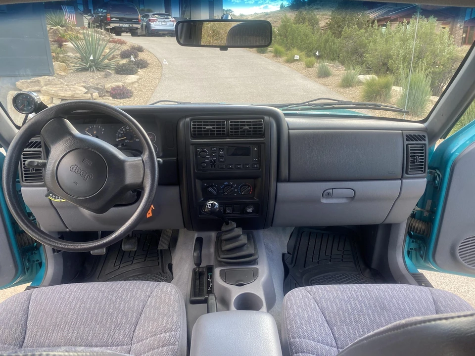 1997 Jeep XJ Cherokee - Image 28 of 31