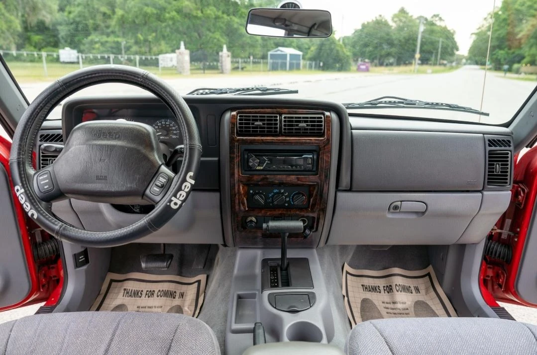 1997 Jeep XJ Cherokee - Image 22 of 31