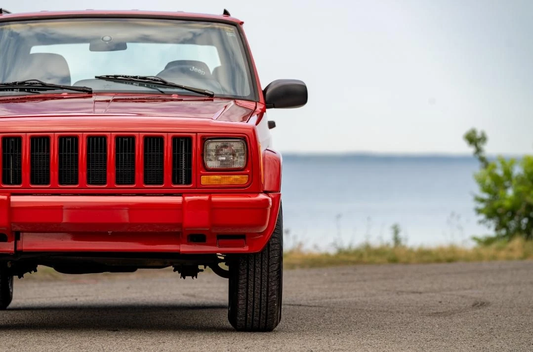 1997 Jeep XJ Cherokee - Image 10 of 31