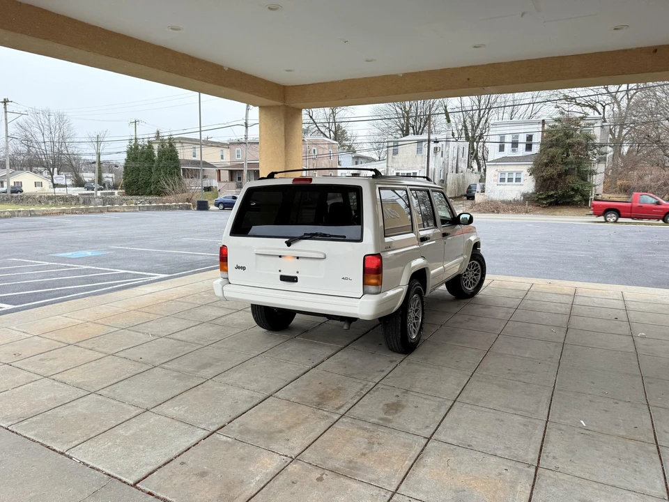 1997 Jeep XJ Cherokee - Image 12 of 31