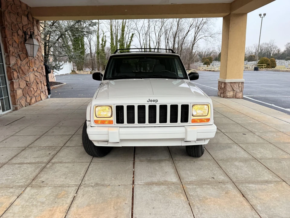 1997 Jeep XJ Cherokee - Image 22 of 31
