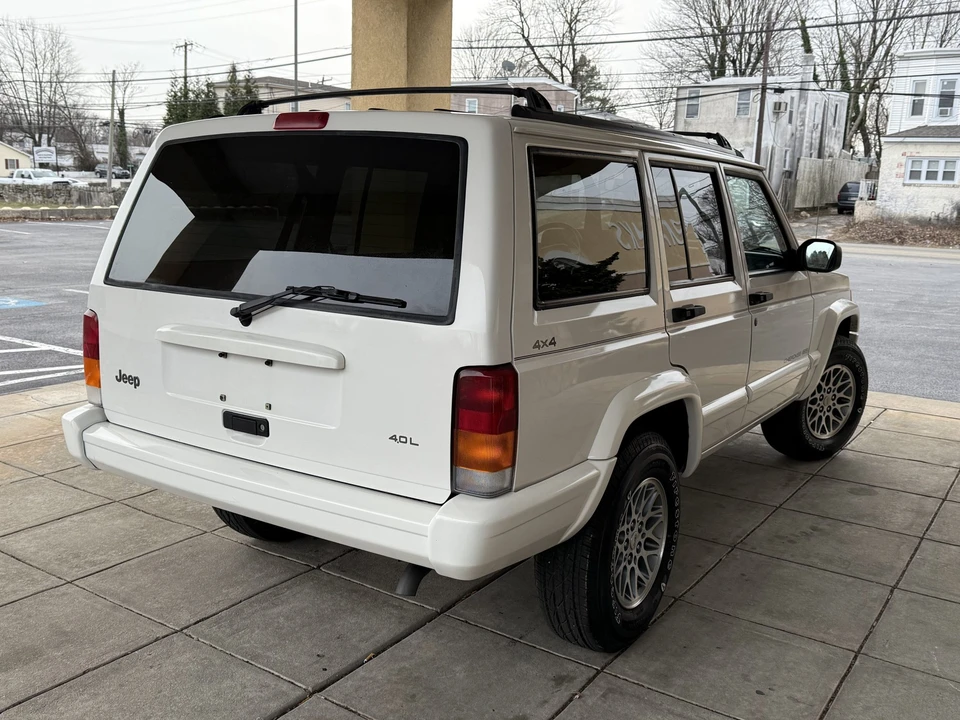 1997 Jeep XJ Cherokee - Image 13 of 31