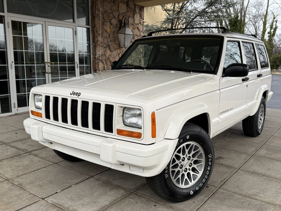 1997 Jeep XJ Cherokee - Image 3 of 31
