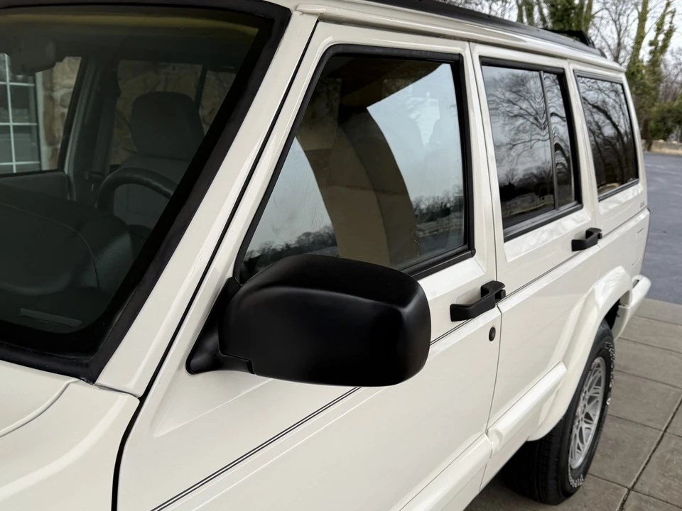 1997 Jeep XJ Cherokee - Image 29 of 31