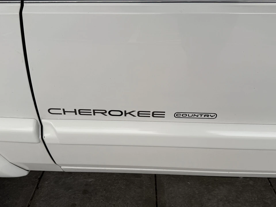 1997 Jeep XJ Cherokee - Image 31 of 31