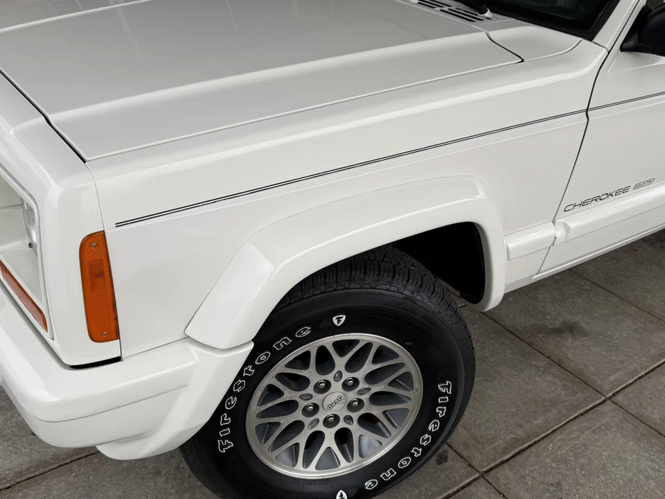 1997 Jeep XJ Cherokee - Image 27 of 31