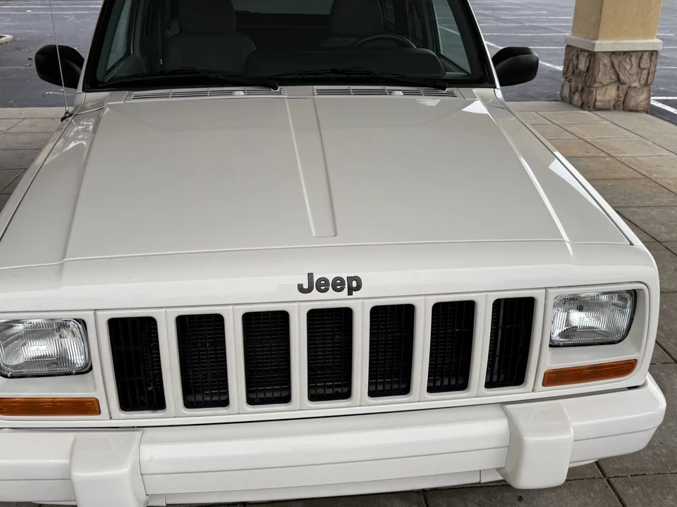 1997 Jeep XJ Cherokee - Image 25 of 31
