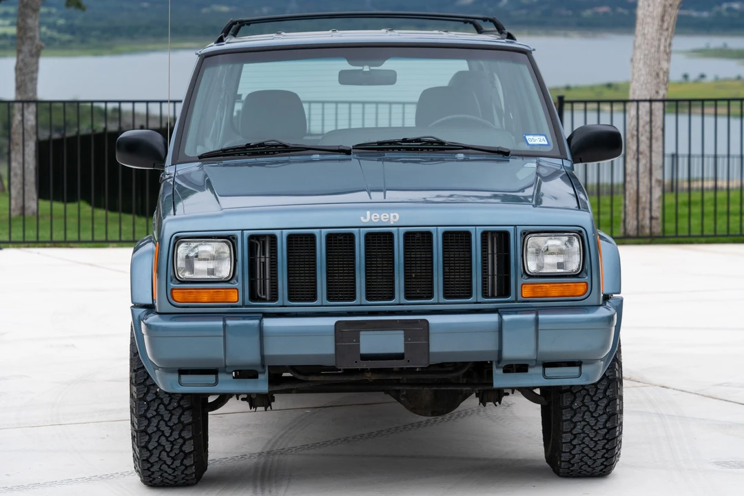 1997 Jeep XJ Cherokee - Image 9 of 31