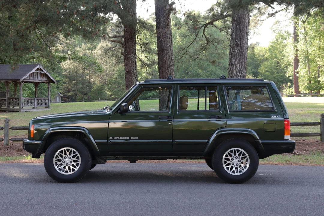 1997 Jeep XJ Cherokee - Image 5 of 31