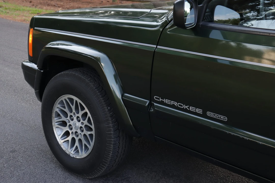 1997 Jeep XJ Cherokee - Image 16 of 31
