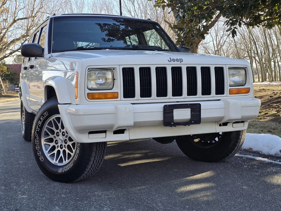 1997 Jeep XJ Cherokee - Image 14 of 31