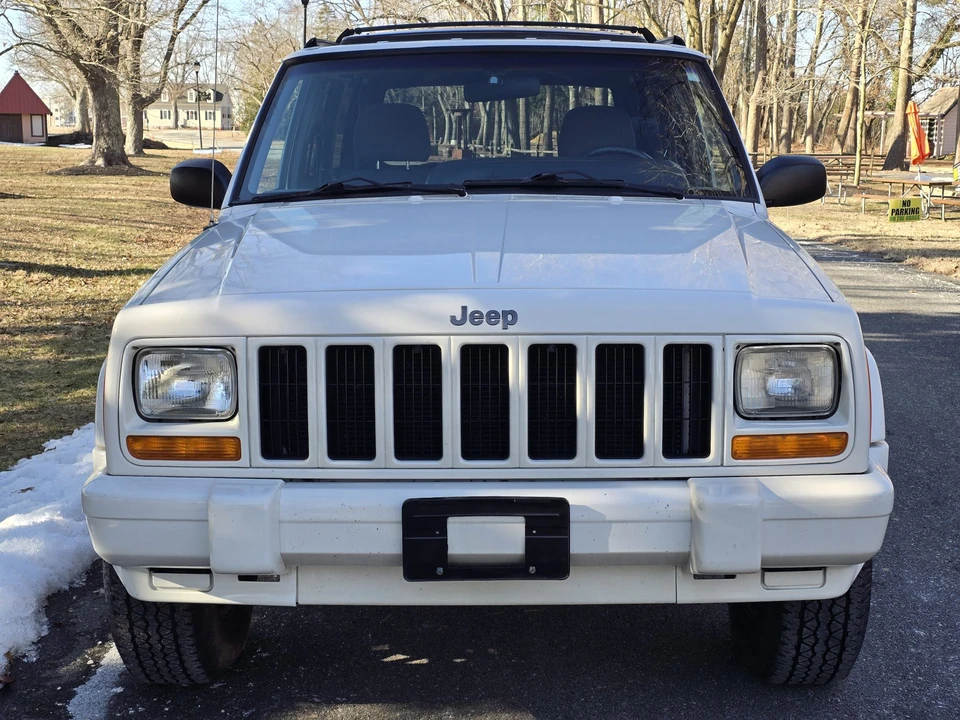 1997 Jeep XJ Cherokee - Image 11 of 31