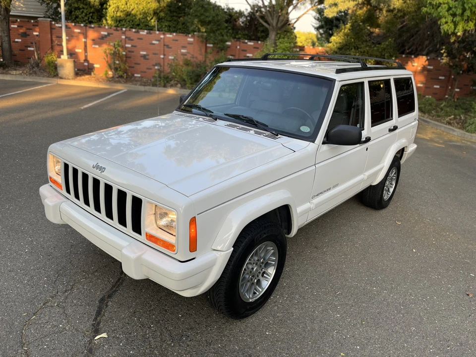 1997 Jeep XJ Cherokee - Image 25 of 31