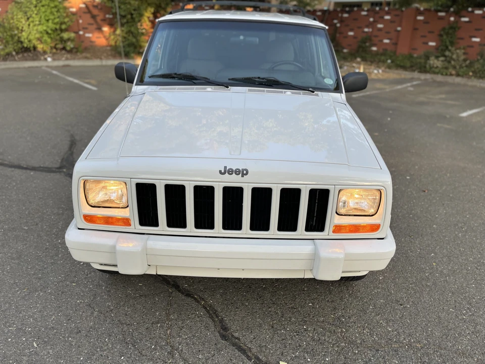 1997 Jeep XJ Cherokee - Image 16 of 31