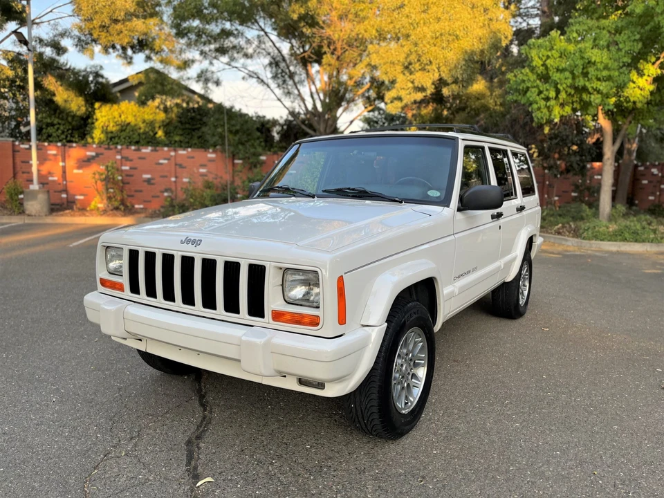 1997 Jeep XJ Cherokee - Image 21 of 31