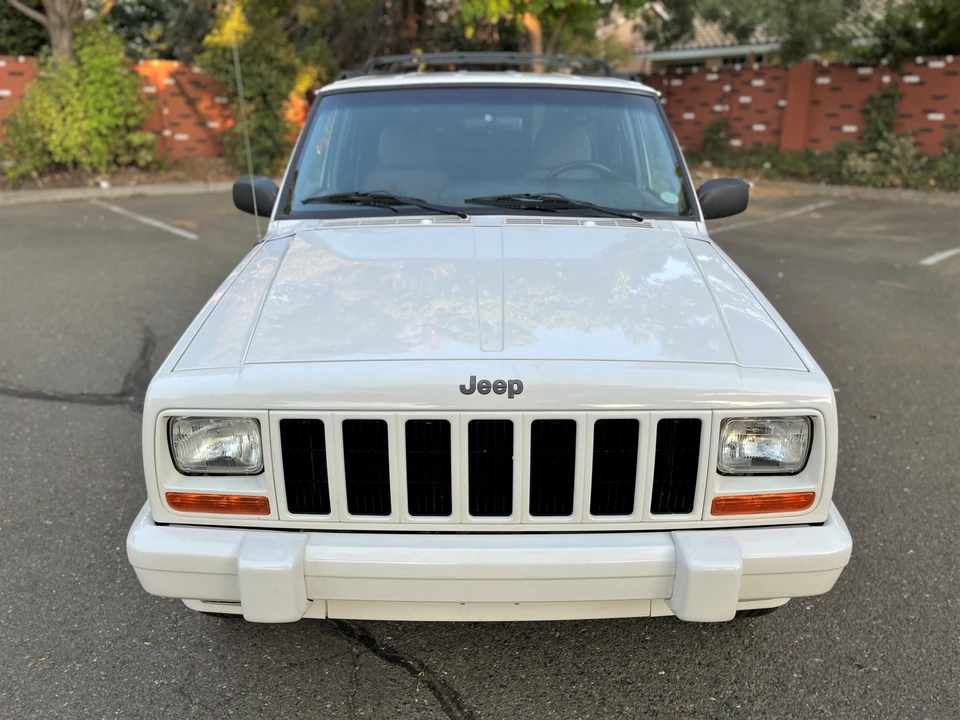 1997 Jeep XJ Cherokee - Image 13 of 31