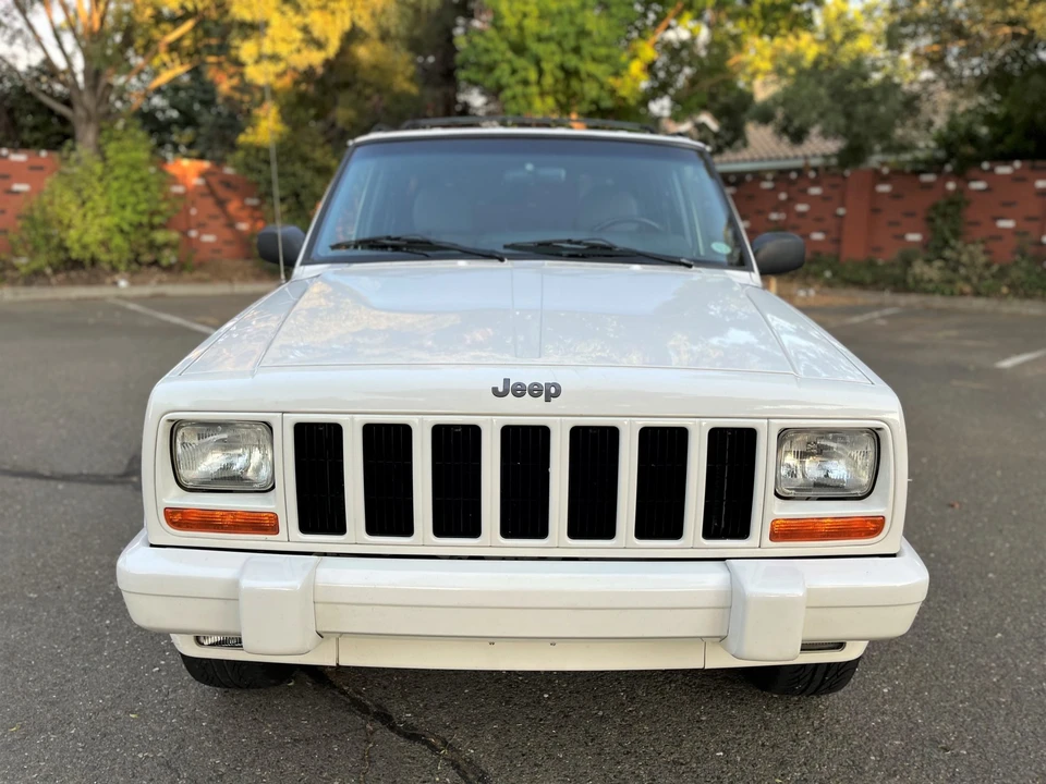 1997 Jeep XJ Cherokee - Image 12 of 31
