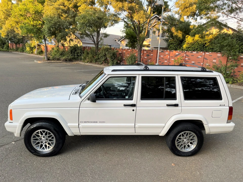 1997 Jeep XJ Cherokee - Image 29 of 31