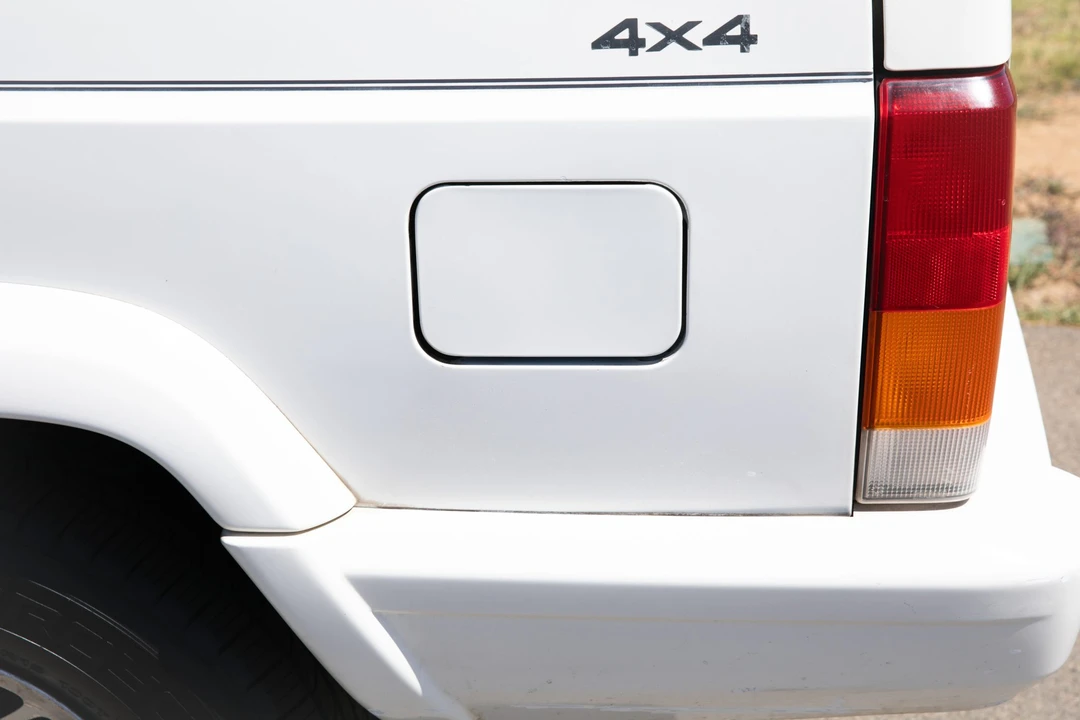 1997 Jeep XJ Cherokee - Image 24 of 31