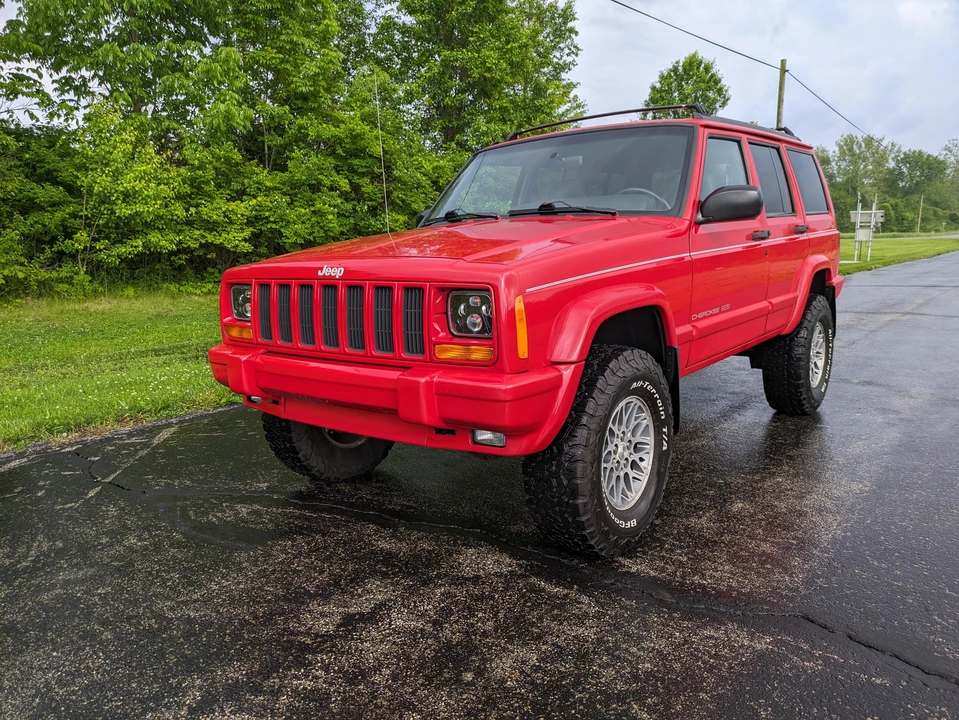 1997 Jeep XJ Cherokee - Image 9 of 31