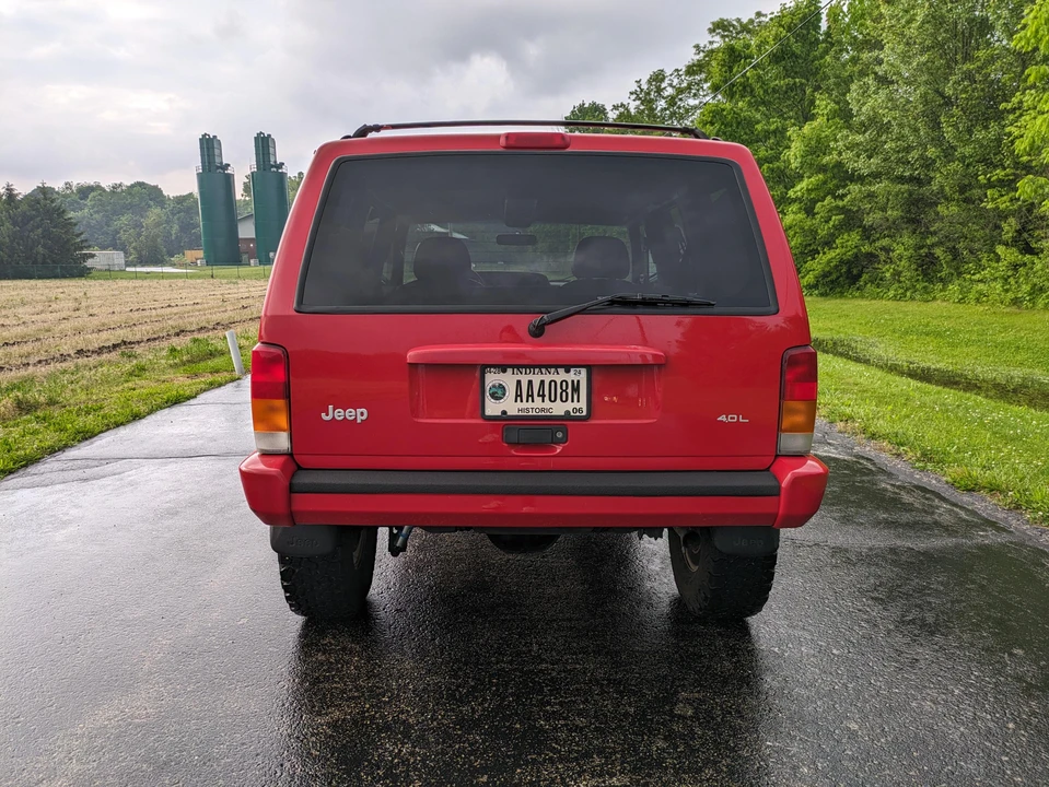 1997 Jeep XJ Cherokee - Image 16 of 31