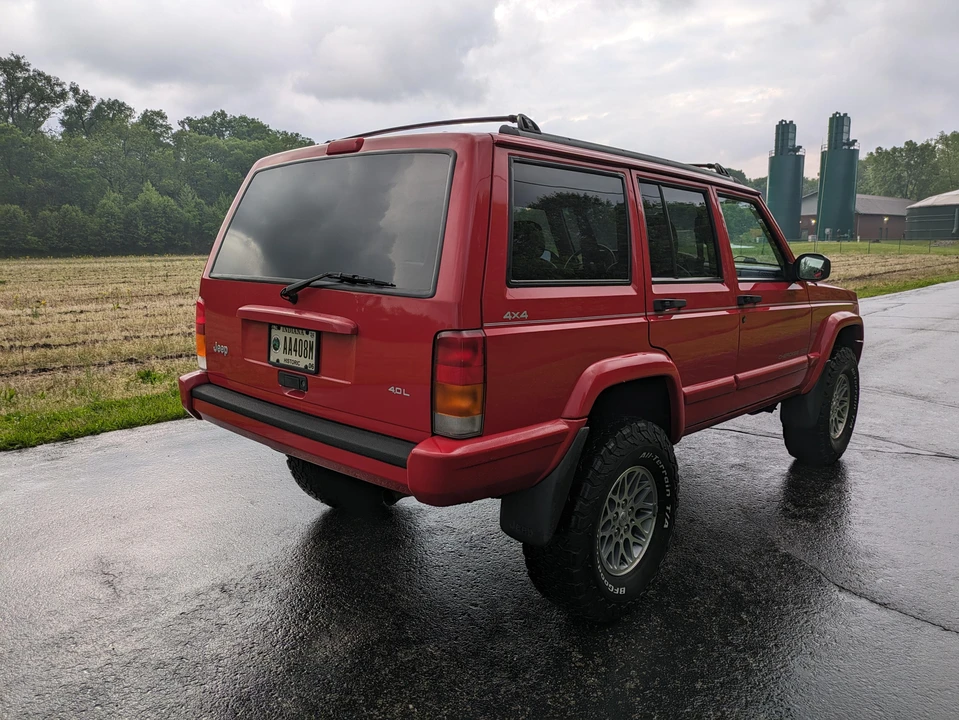 1997 Jeep XJ Cherokee - Image 17 of 31