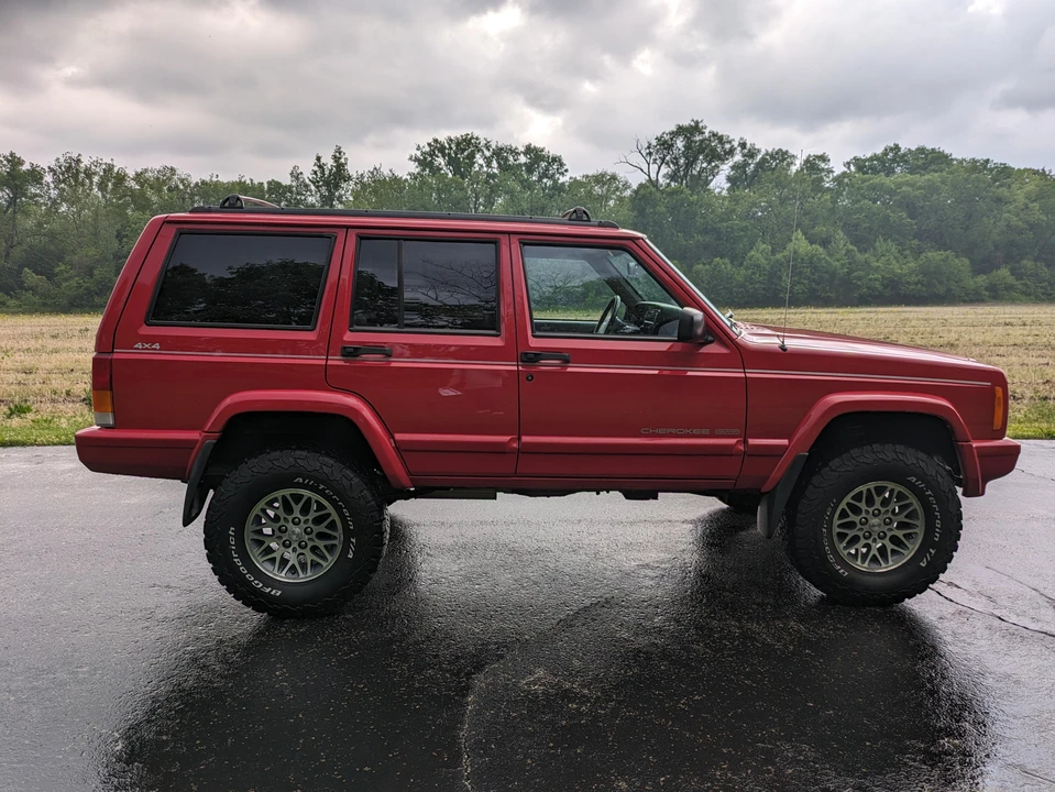 1997 Jeep XJ Cherokee - Image 18 of 31