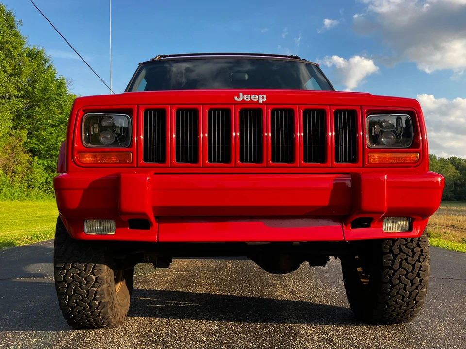 1997 Jeep XJ Cherokee - Image 7 of 31