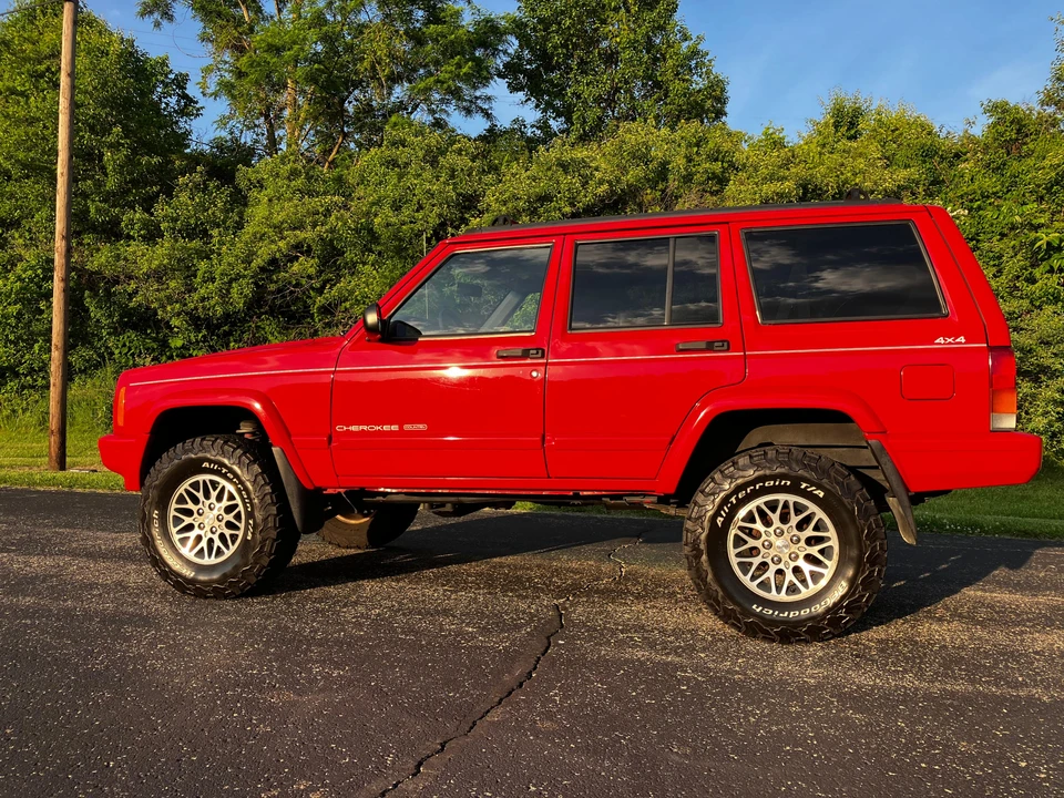 1997 Jeep XJ Cherokee - Image 13 of 31