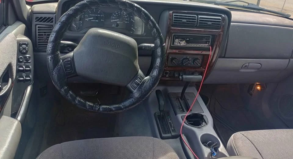 1997 Jeep XJ Cherokee - Image 5 of 11