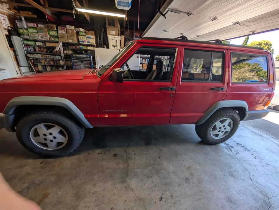 1997 Jeep XJ Cherokee - Image 4 of 13
